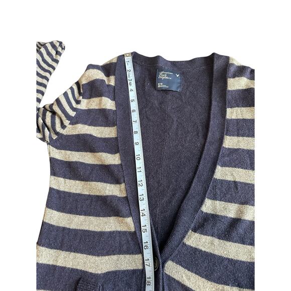 American Eagle Blue Gray Y2K Striped V-Neck Button Front Cardigan Size Medium - Picture 10 of 12